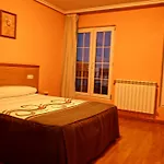 Reyes De Leon Hotell Santa María del Páramo