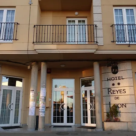 Hotel Reyes De Leon