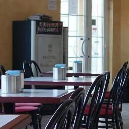 Reyes De Leon Santa María del Páramo