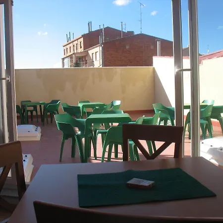 Reyes De Leon Santa María del Páramo