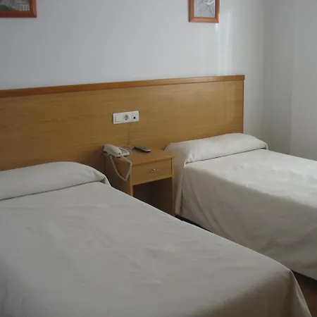 Reyes De Leon Hotel