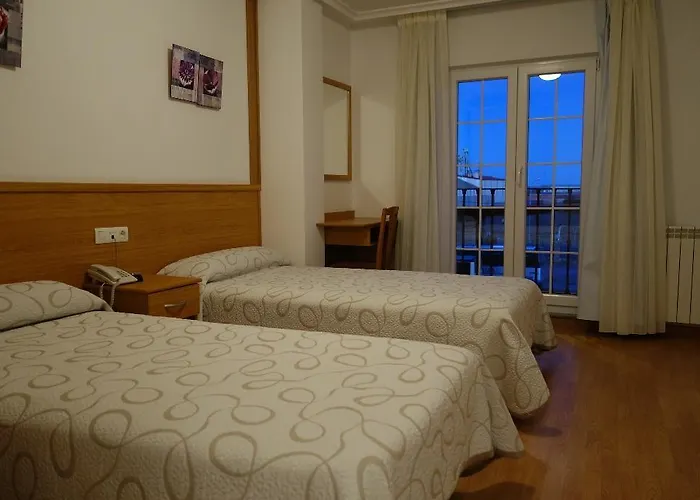 Reyes De León Hotel 2*