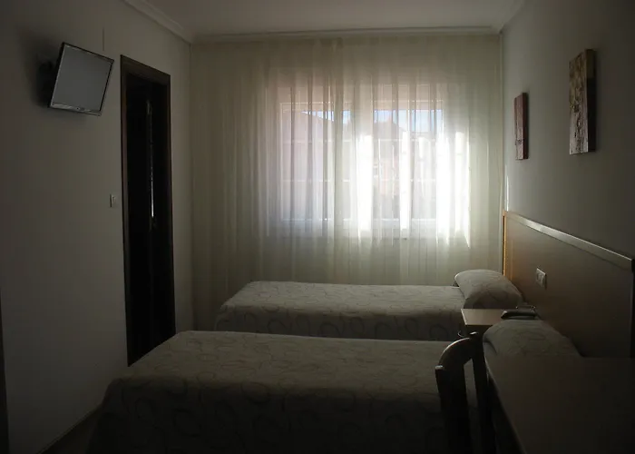 Reyes De León Santa María del Páramo