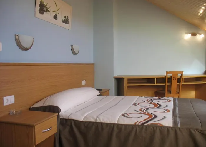 Reyes De Leon Hotell